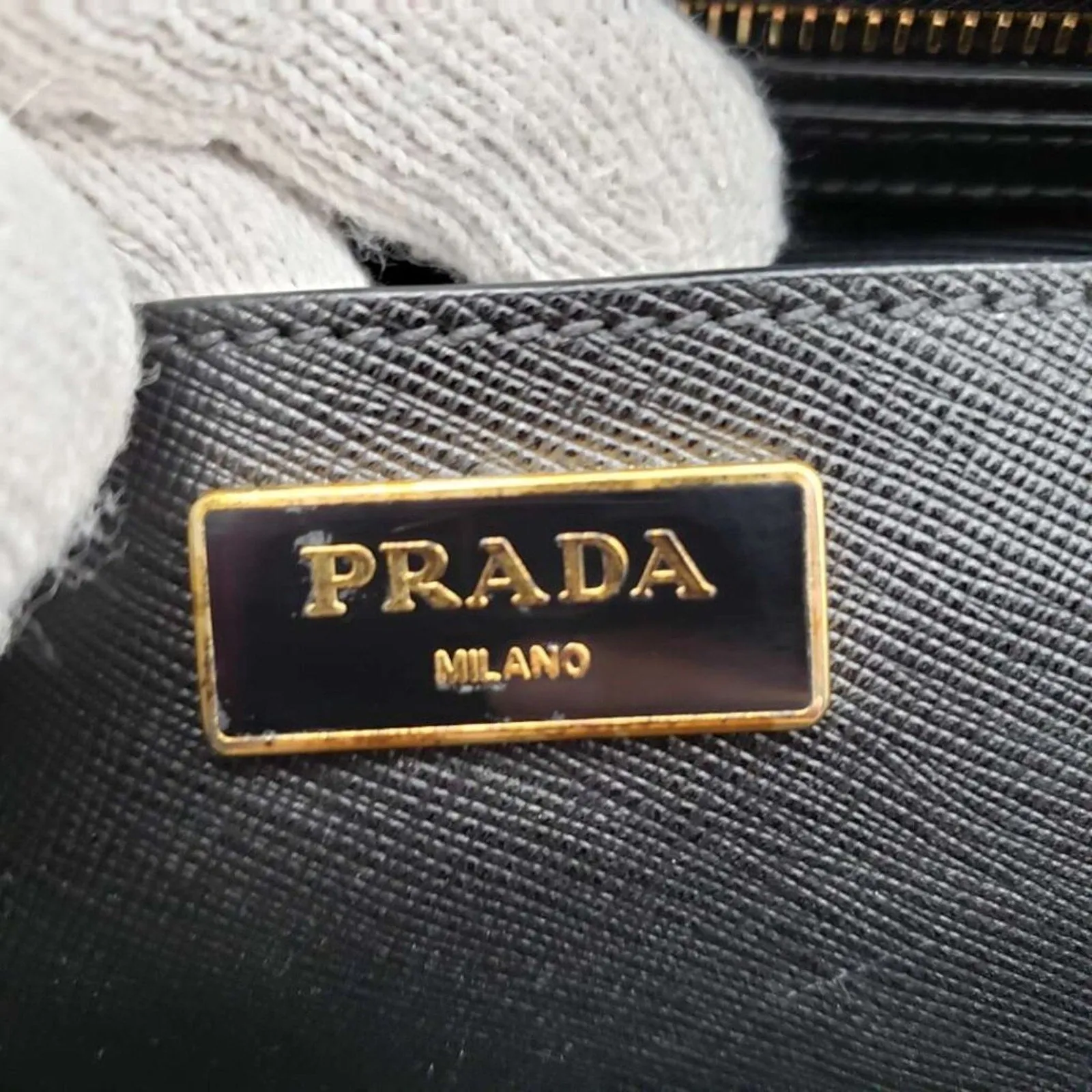 100% Authentic Prada Galleria Black Leather Shoulder Bag