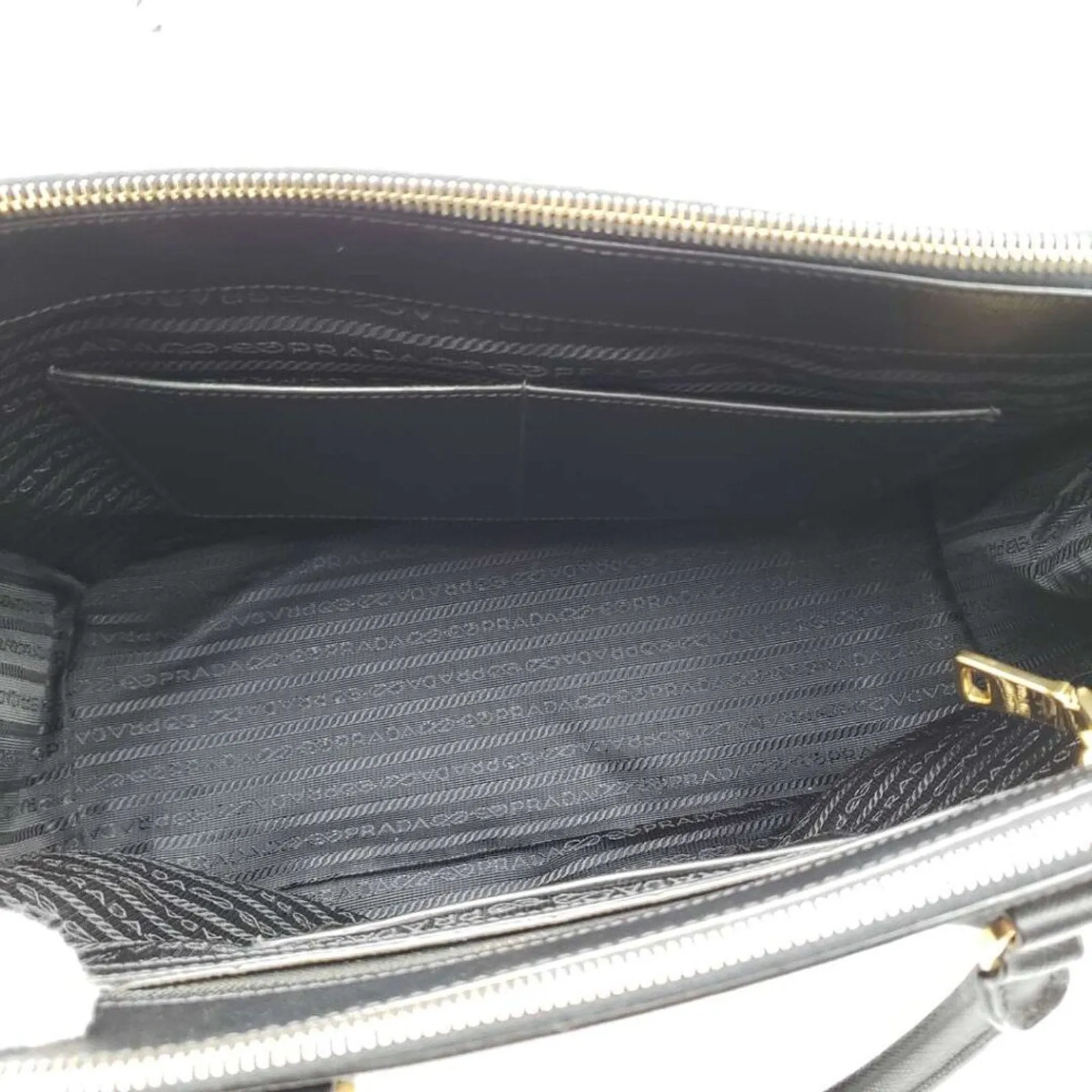 100% Authentic Prada Galleria Black Leather Shoulder Bag