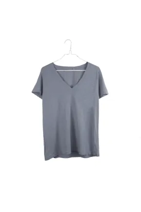 Everyday V-Neck T-Shirt in Clay Blue