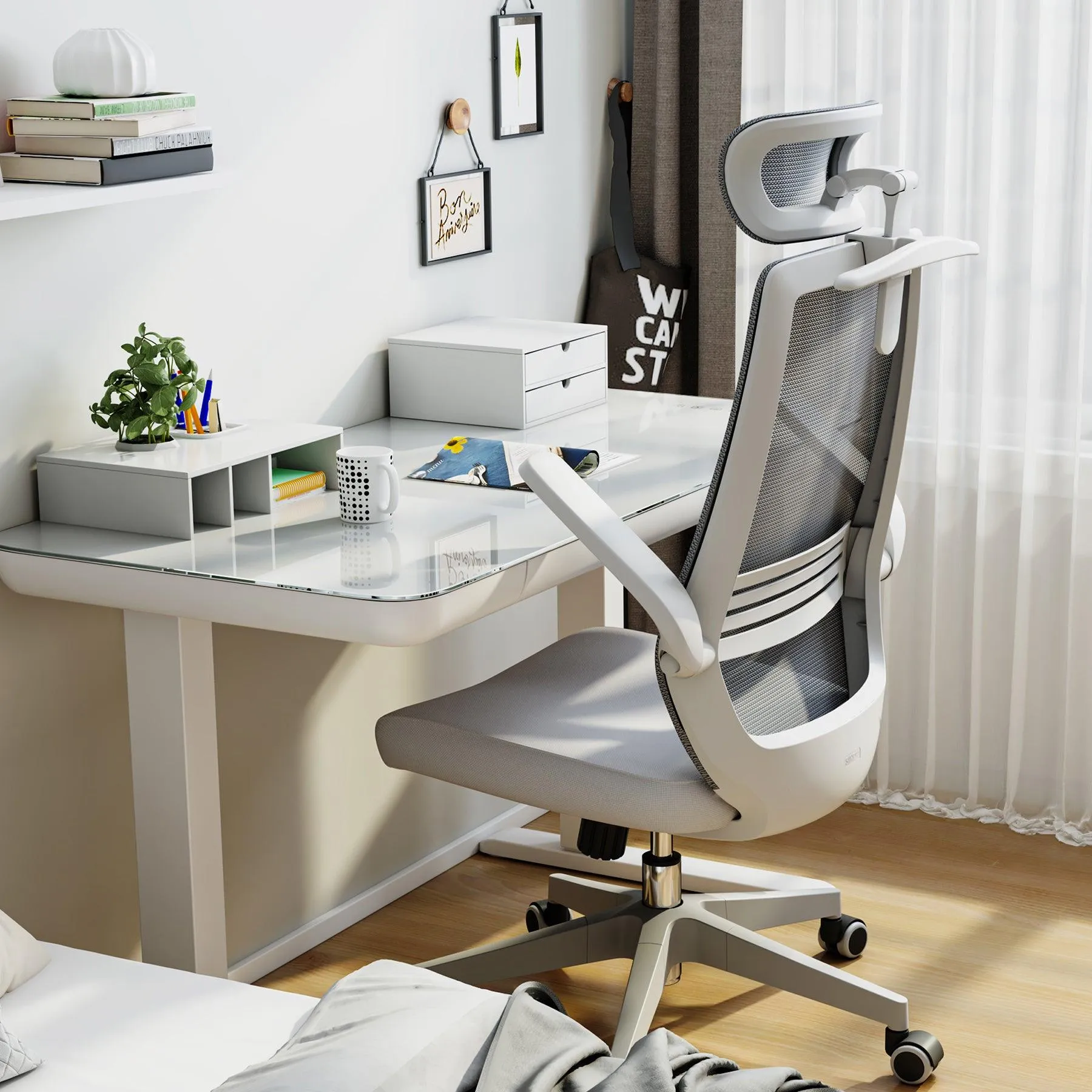 M76A Ergonomic Office Chair with Headrest