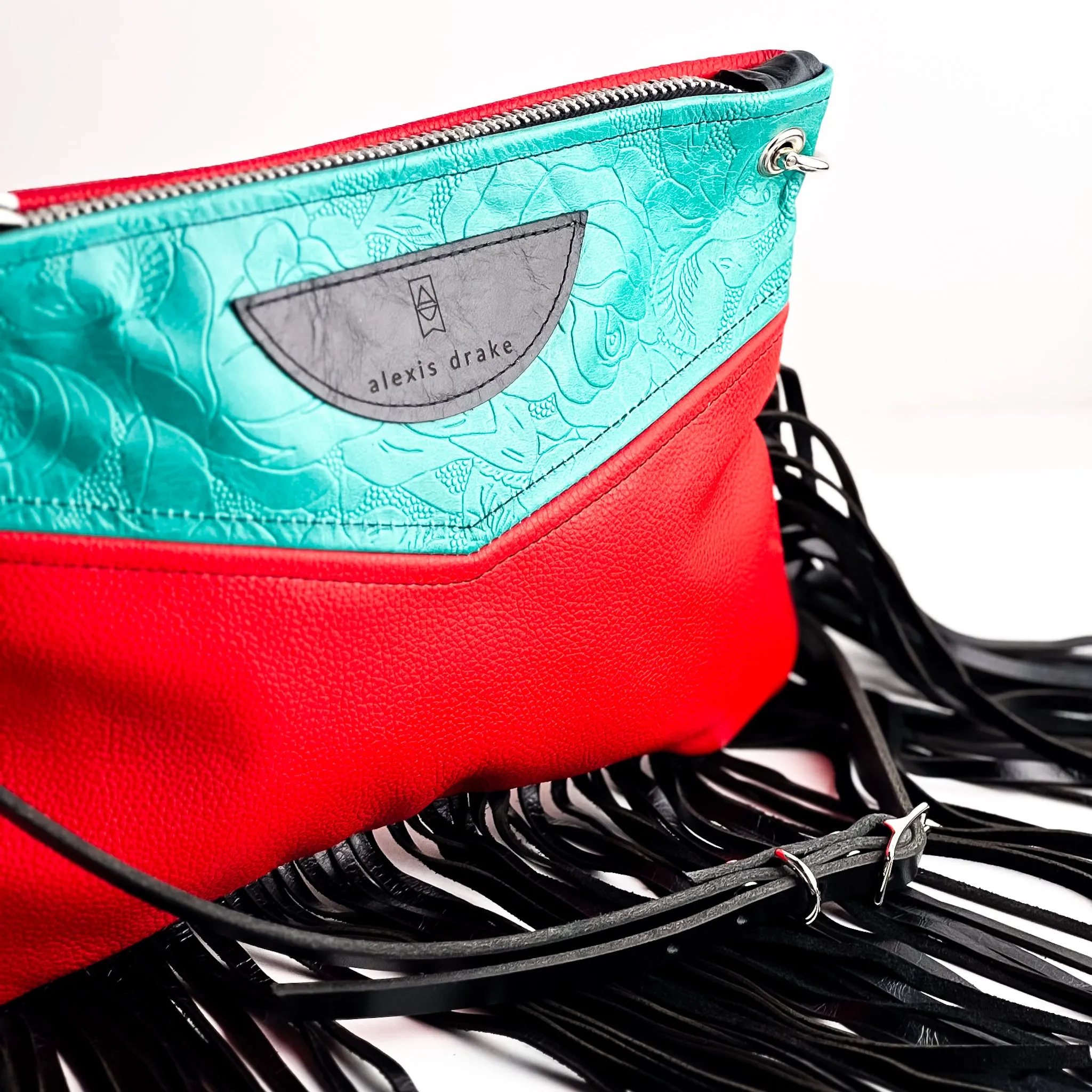 Rodeo Collection | Jackie Crossbody | Cactus Rose   Scarlet